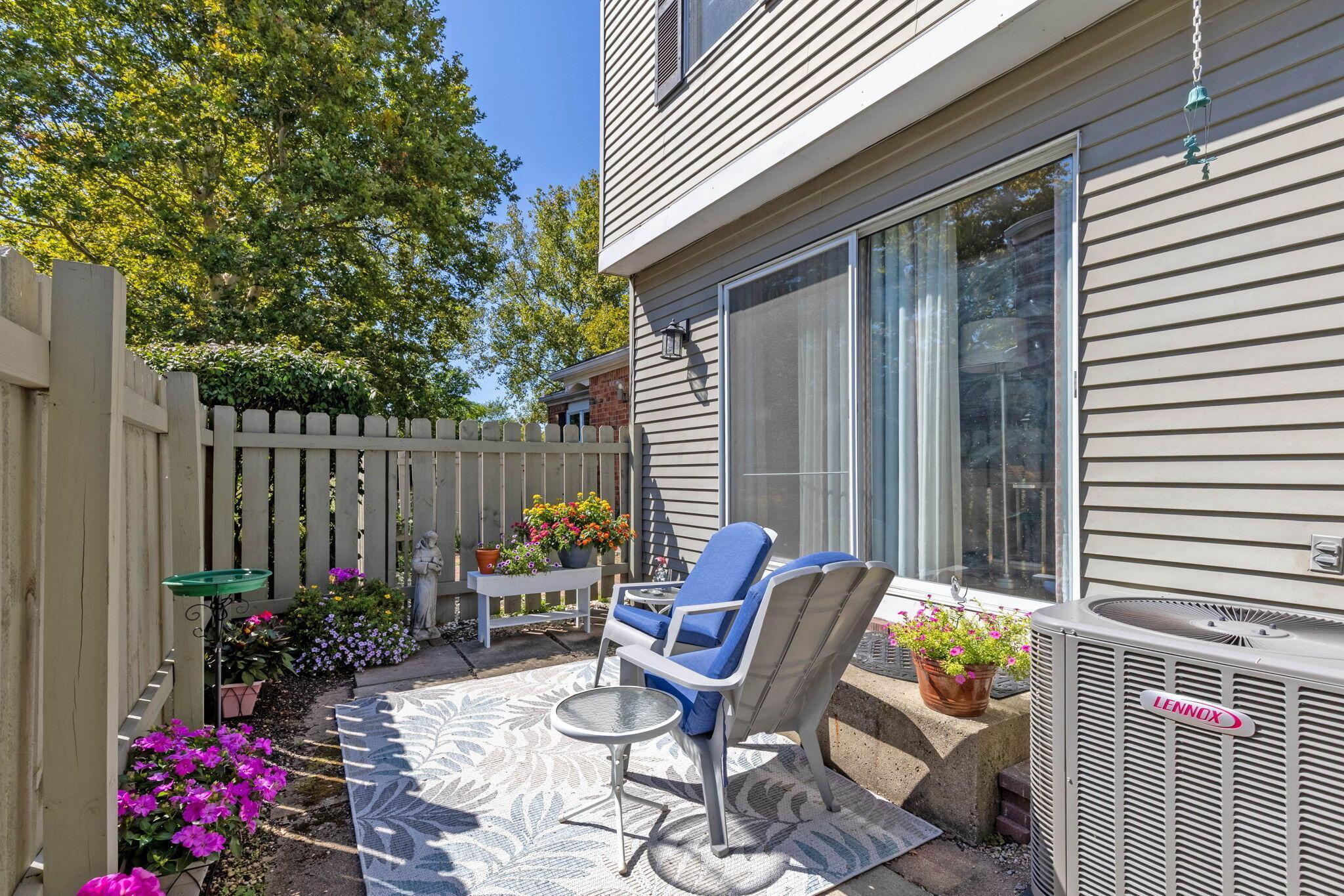 2540 Home Acre Drive, 38