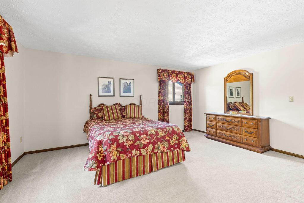 190 Bellefield Avenue