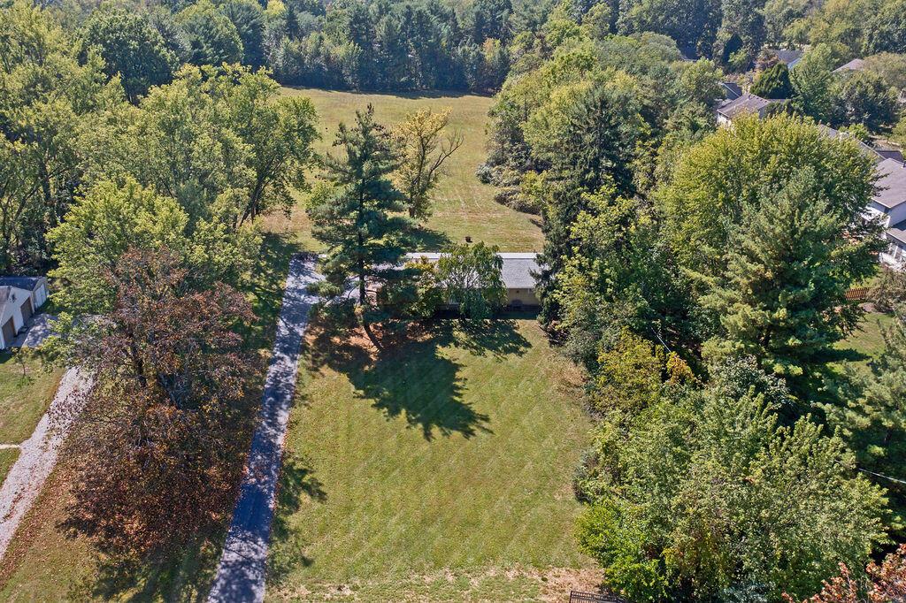 589 E College Avenue