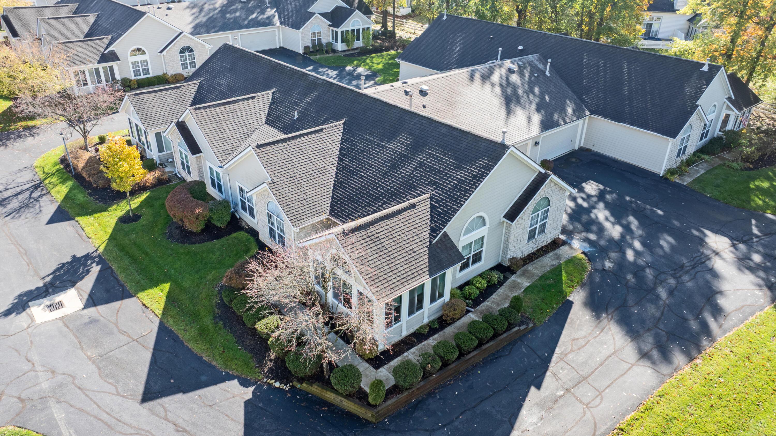 6394 Mission Hills Place, Westerville