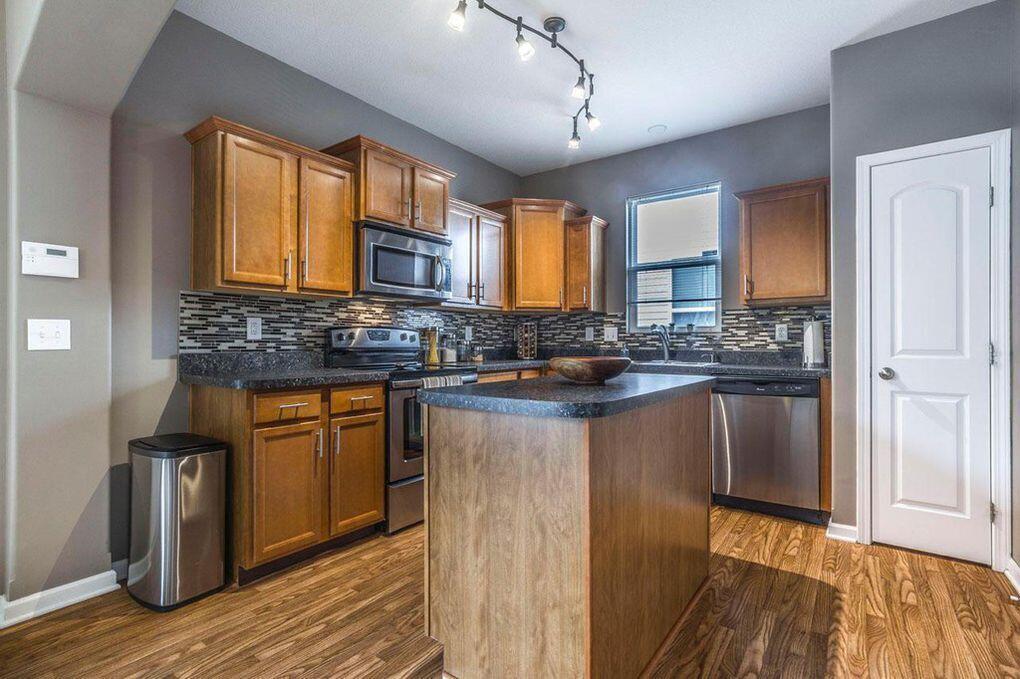 5660 Caledonia Drive