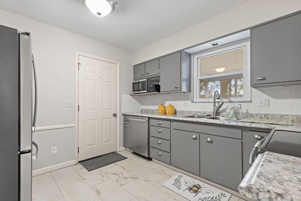 182 Cherrington Road