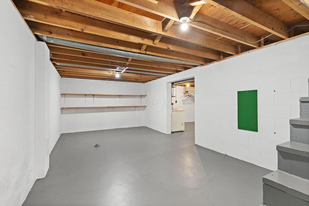 182 Cherrington Road