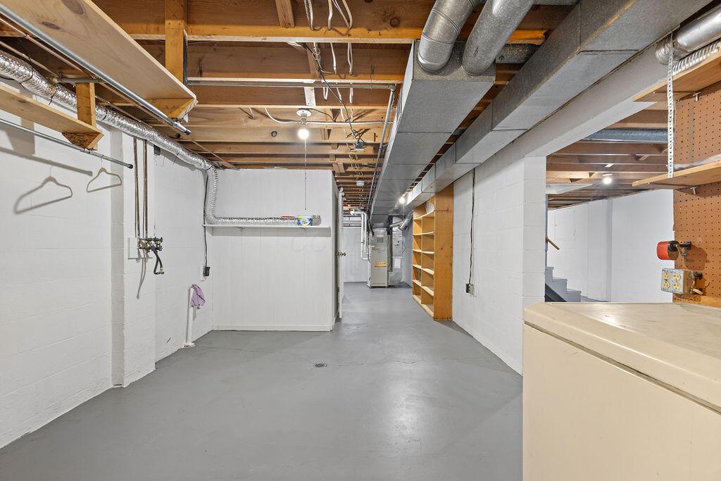 182 Cherrington Road