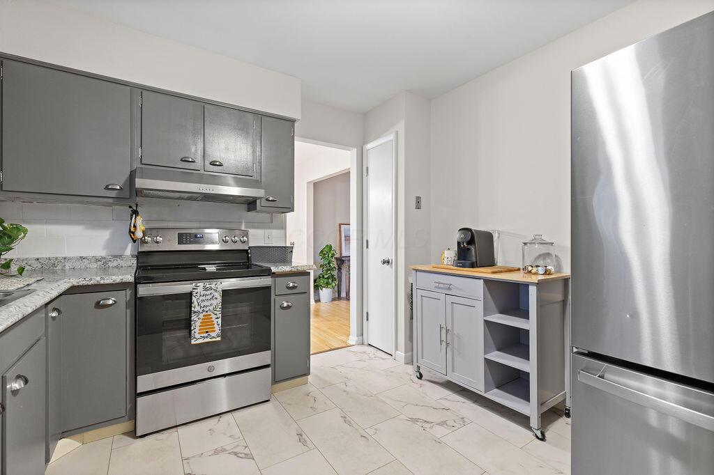 182 Cherrington Road