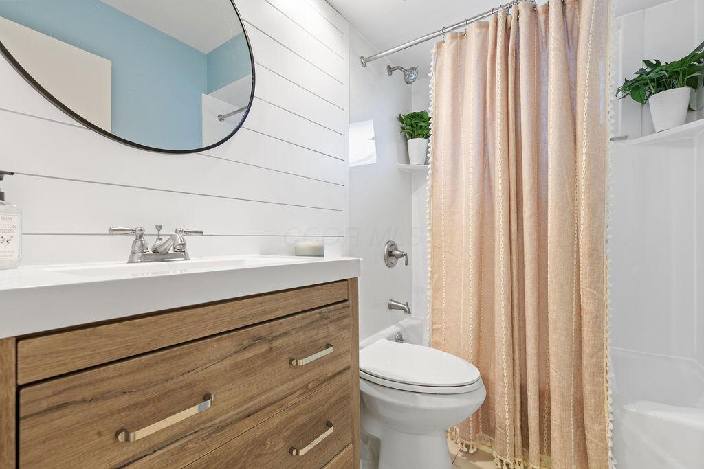 182 Cherrington Road