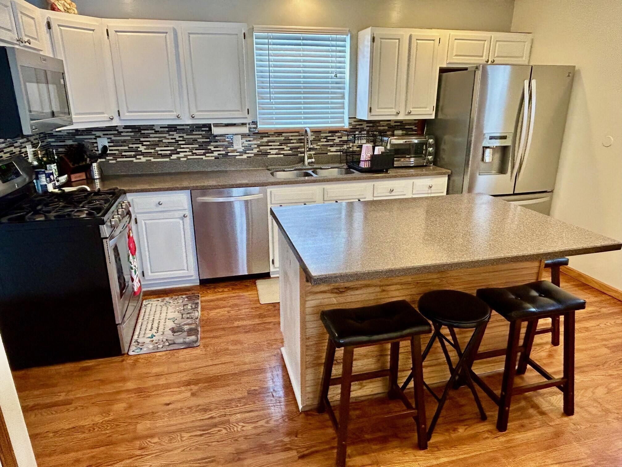 229 Stone Hedge Row Drive