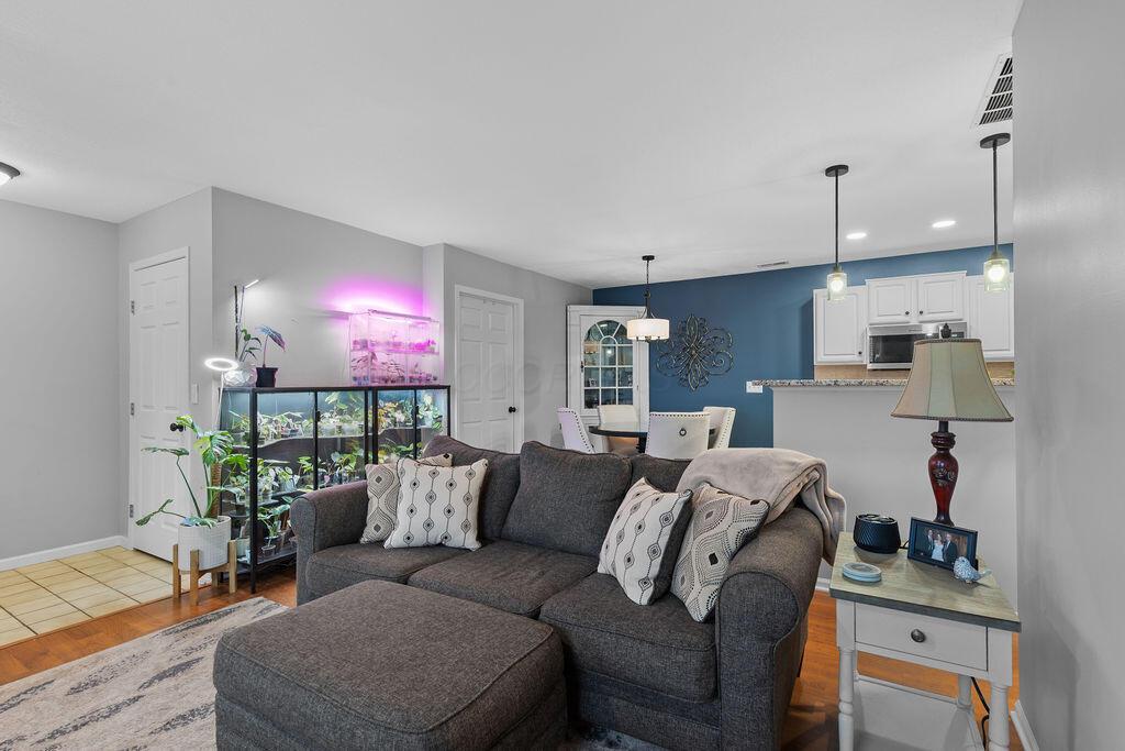 8378 Greyhawk Circle