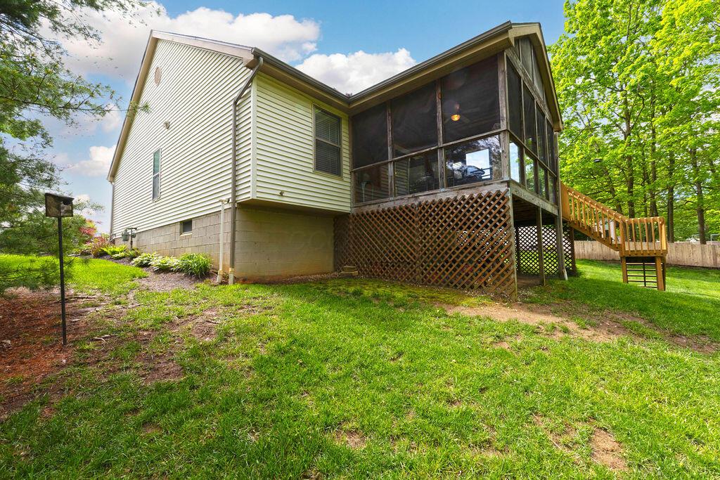 7686 Pinehill Road