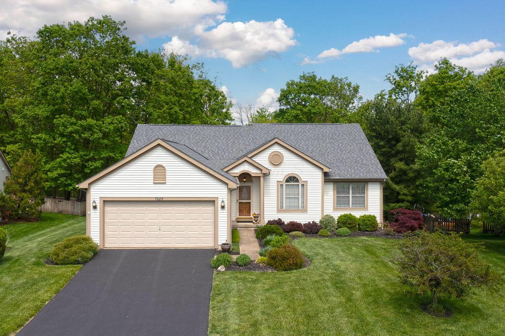 7686 Pinehill Road