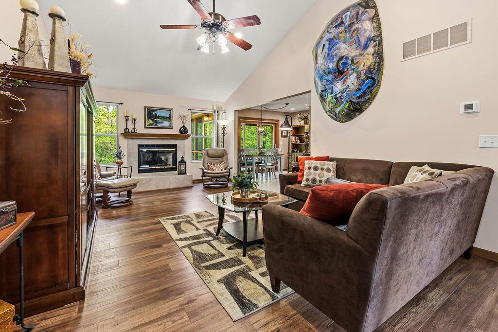 7686 Pinehill Road