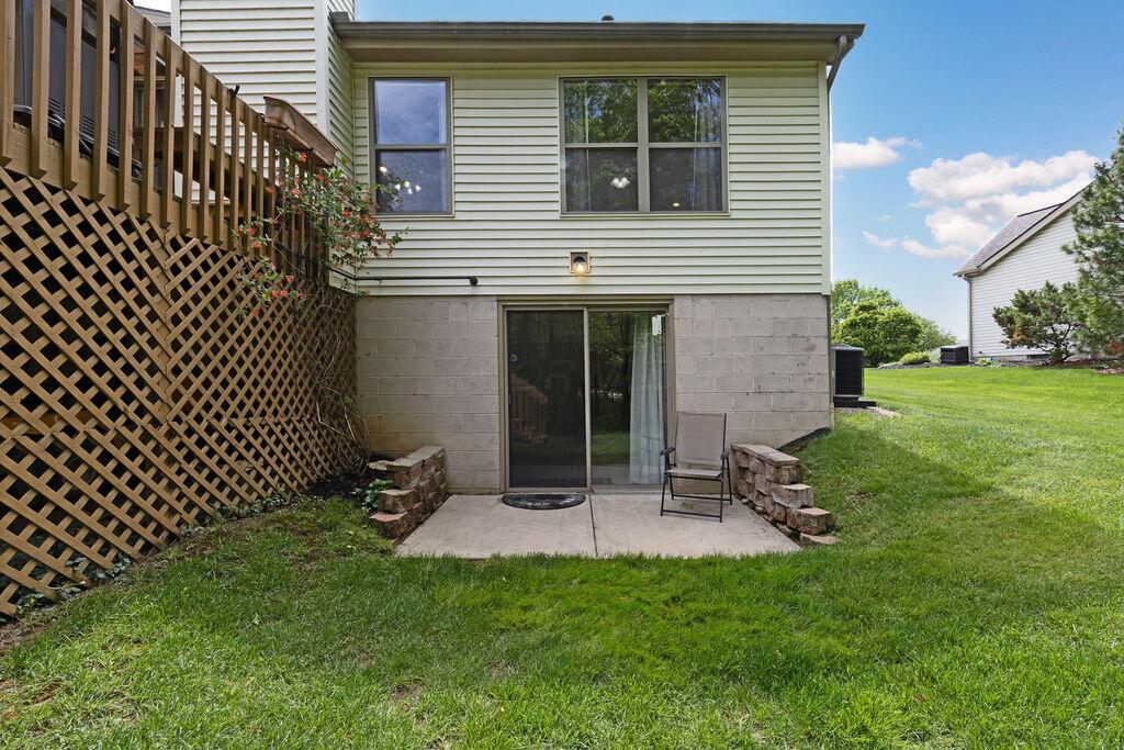 7686 Pinehill Road