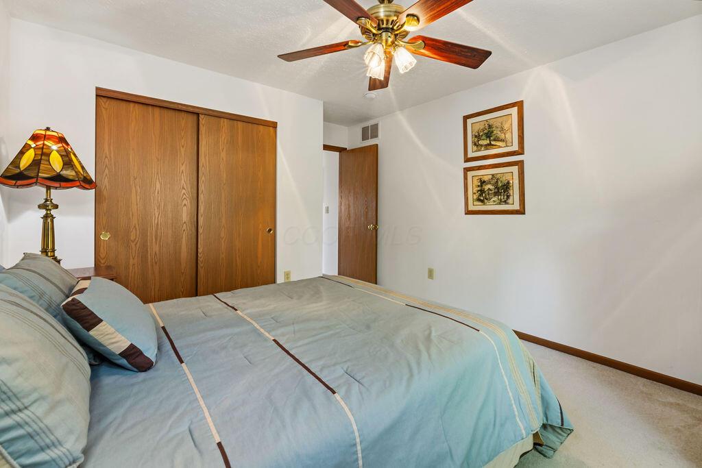 7686 Pinehill Road