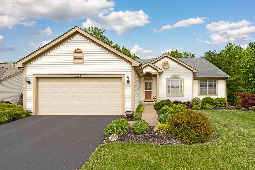 7686 Pinehill Road