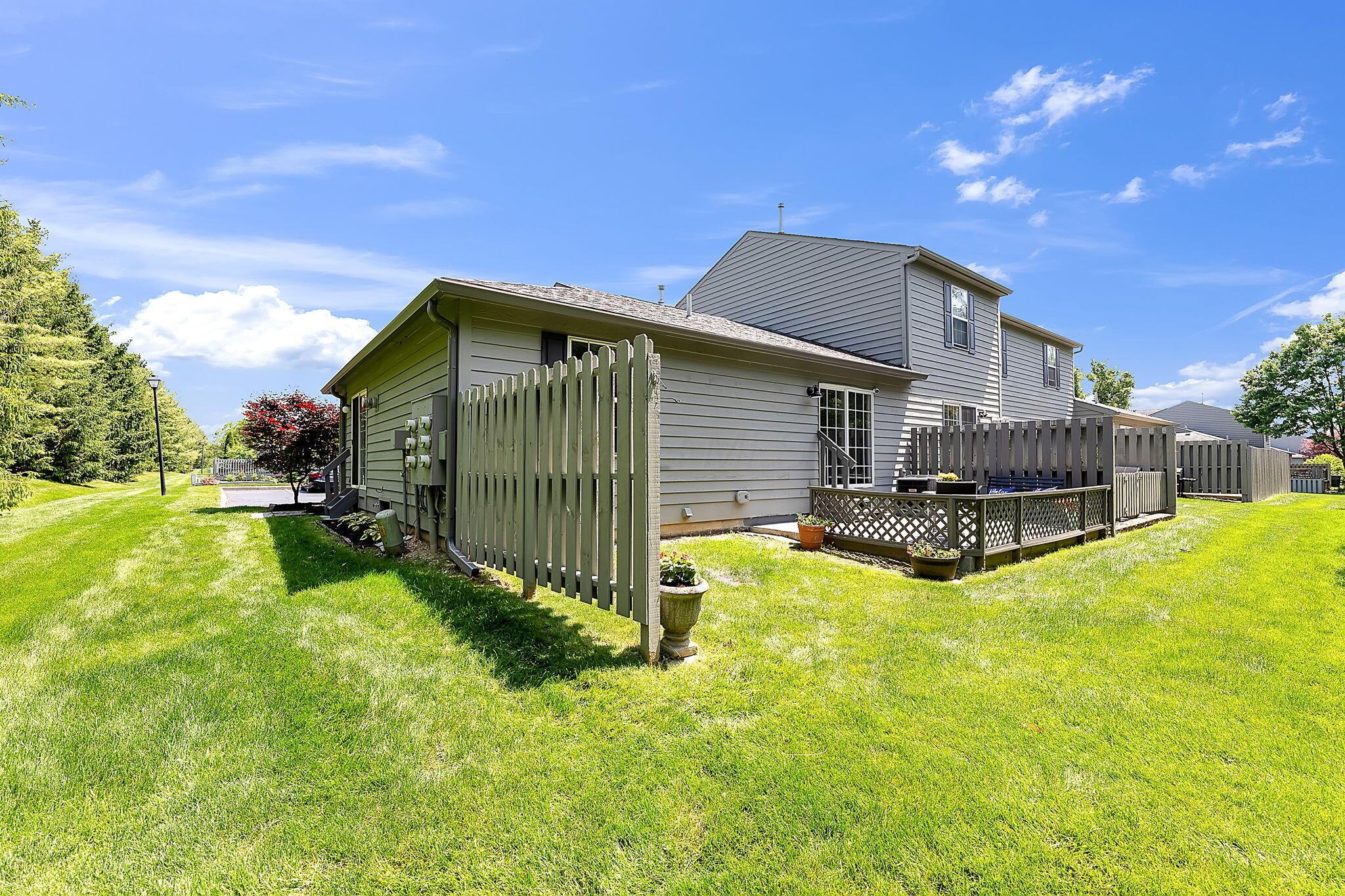 5708 Blendonbrook Lane, 102E