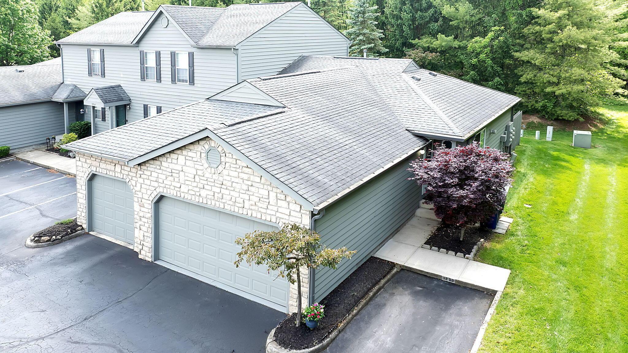 5708 Blendonbrook Lane, 102E