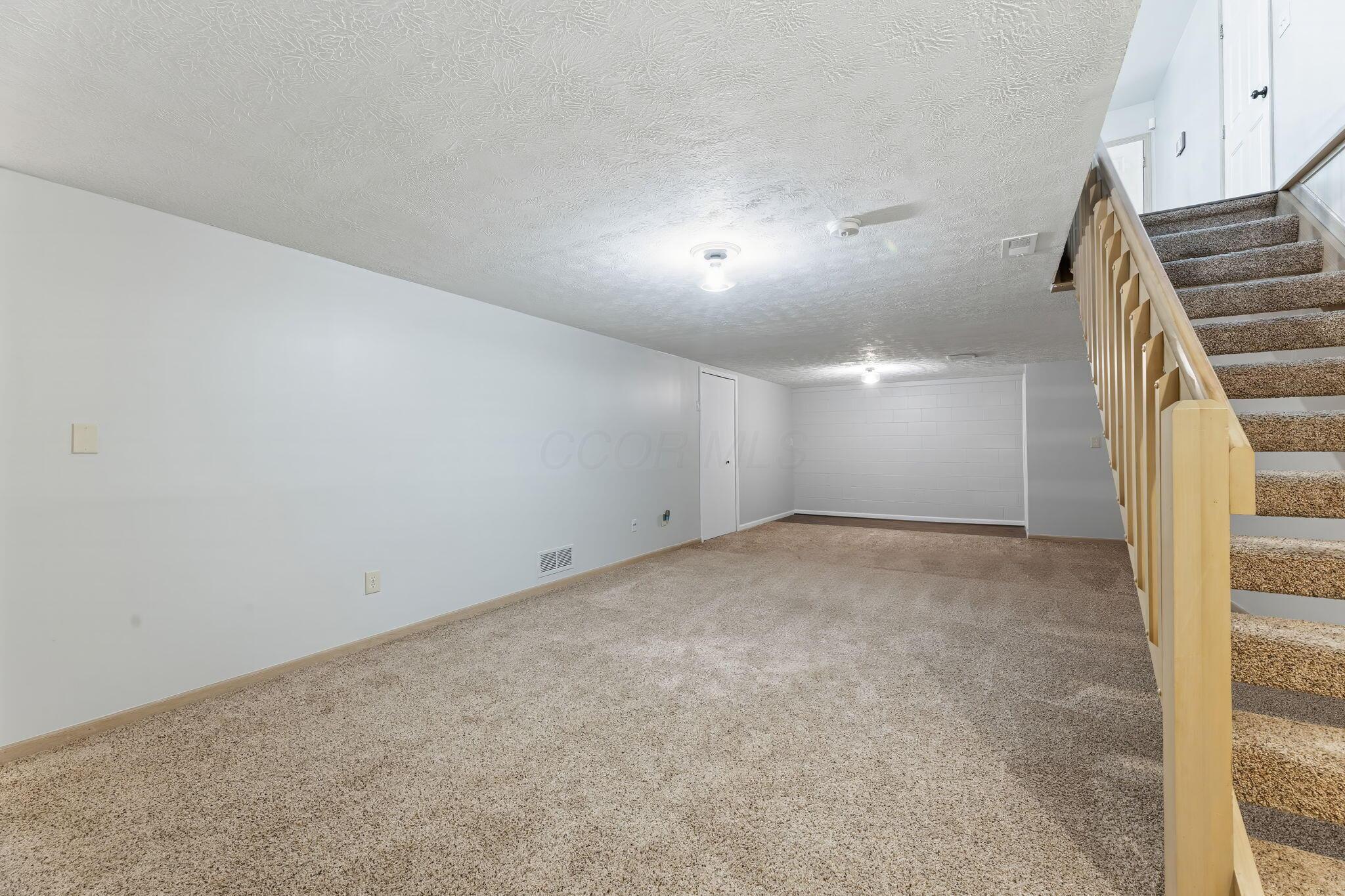 5708 Blendonbrook Lane, 102E