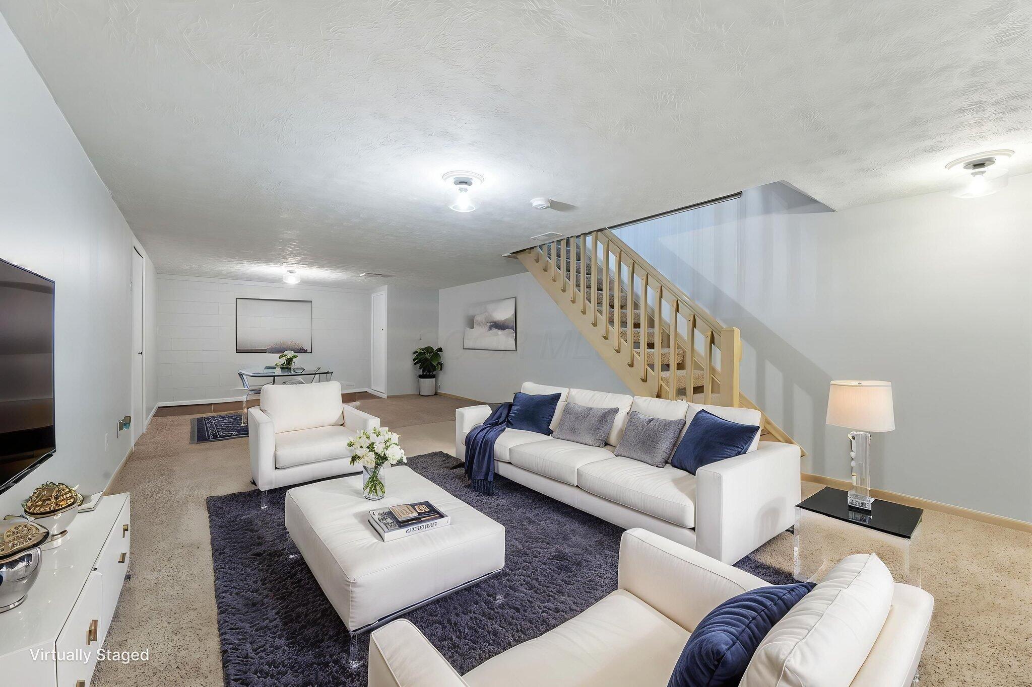 5708 Blendonbrook Lane, 102E