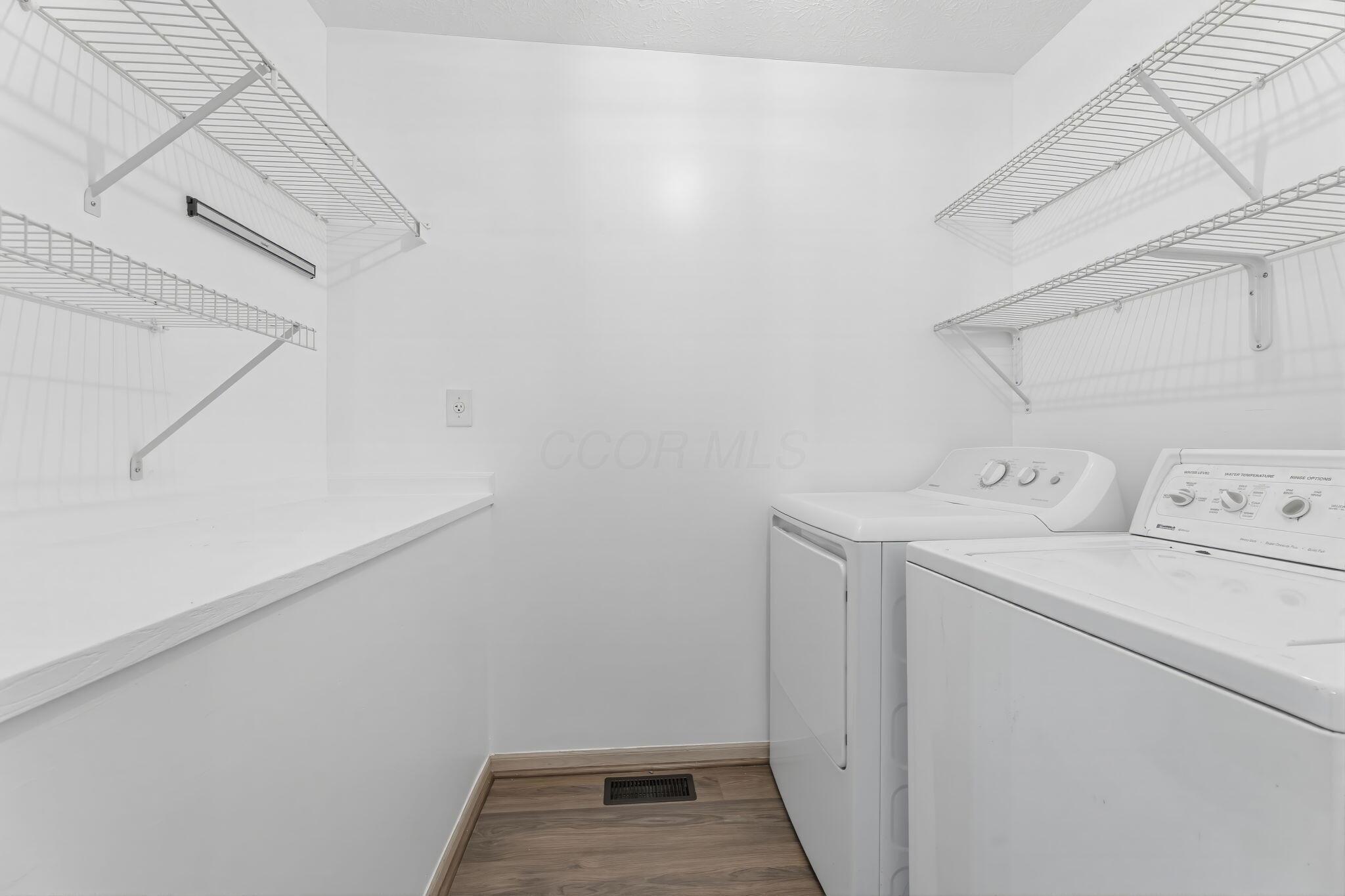5708 Blendonbrook Lane, 102E