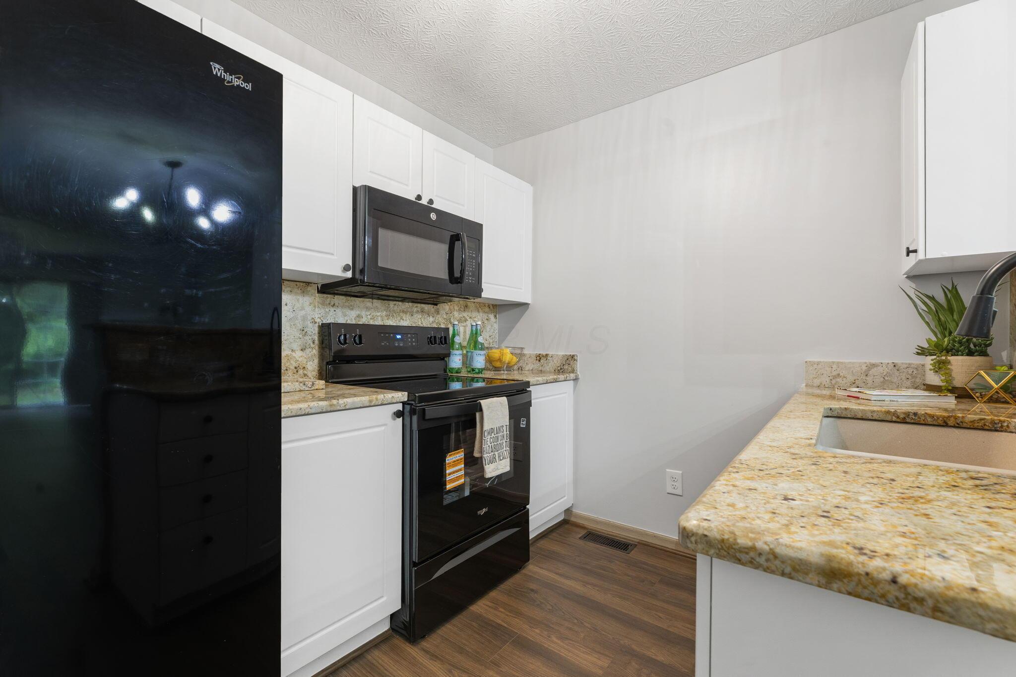 5708 Blendonbrook Lane, 102E