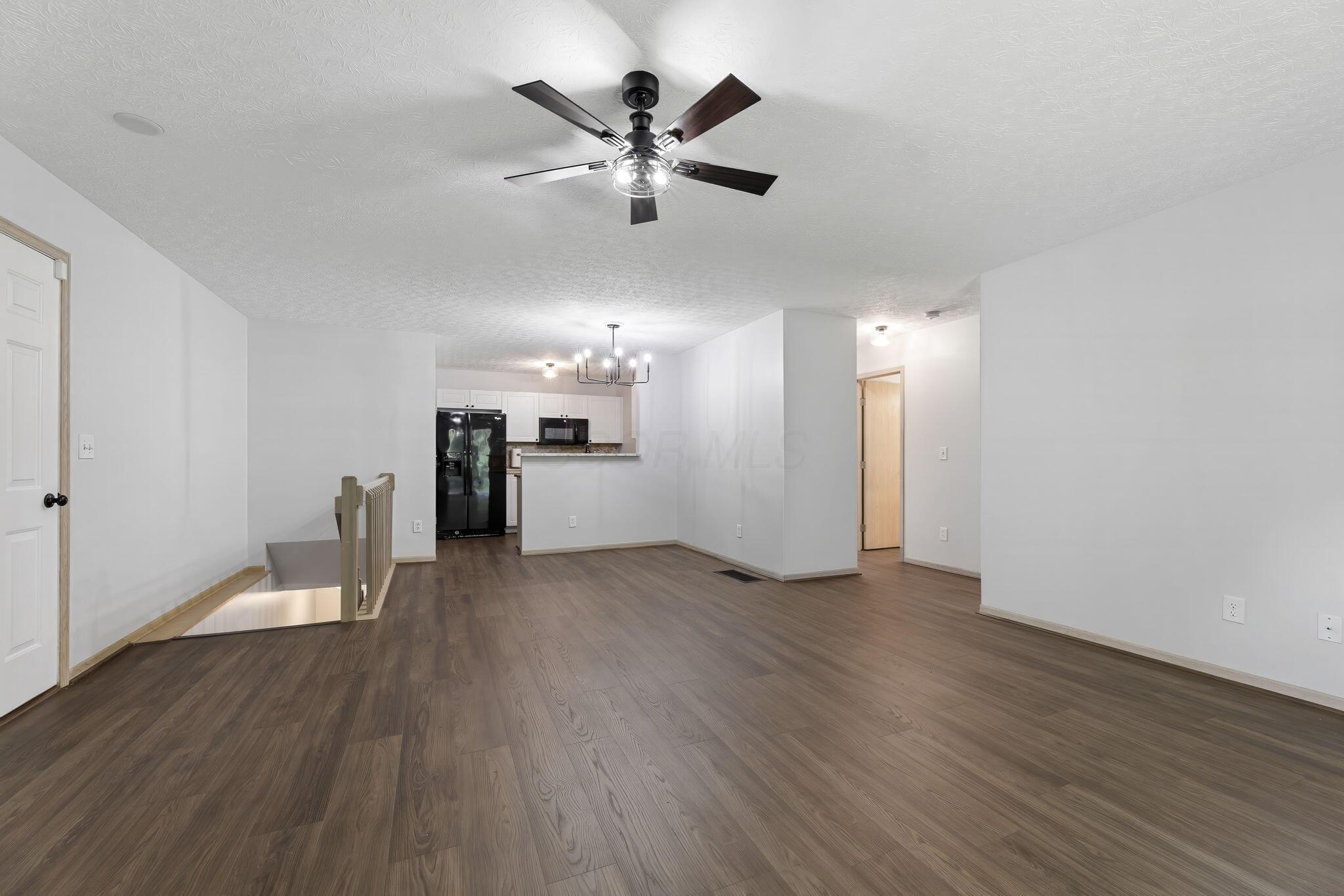 5708 Blendonbrook Lane, 102E