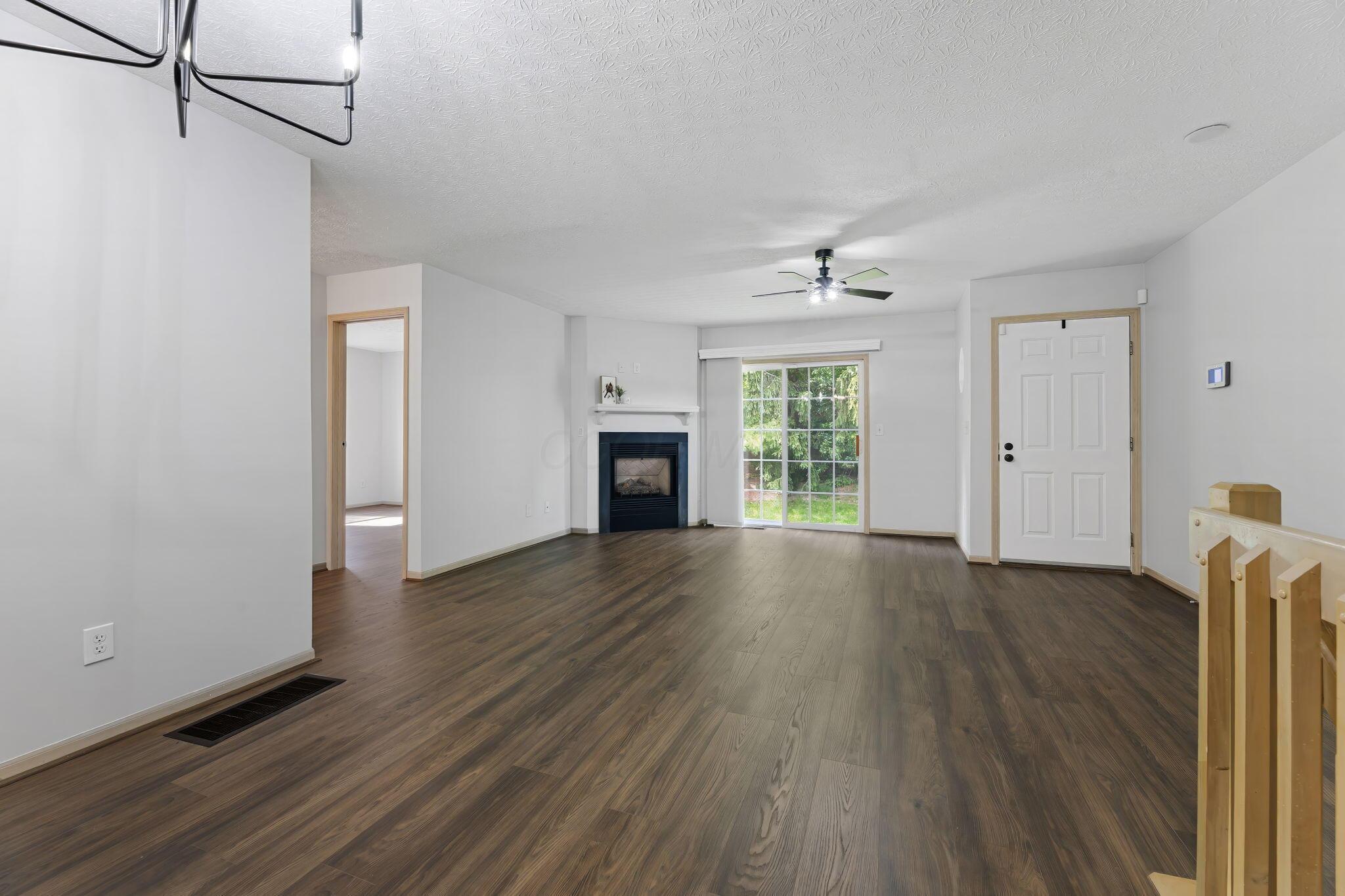 5708 Blendonbrook Lane, 102E