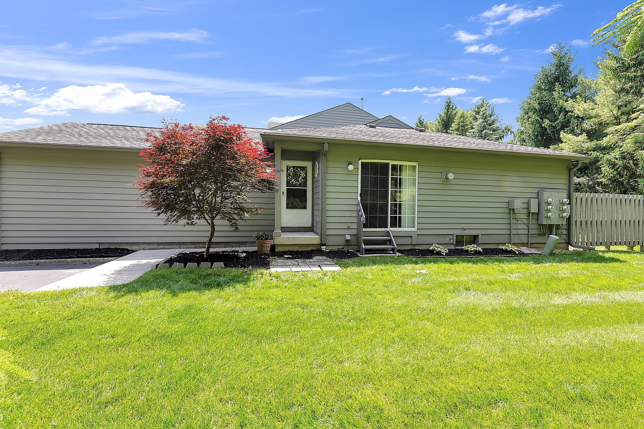 5708 Blendonbrook Lane, 102E