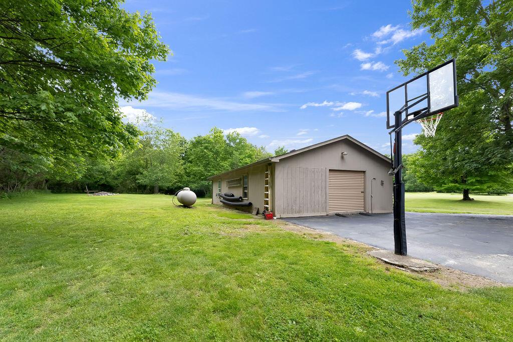 5080 Harlem Road