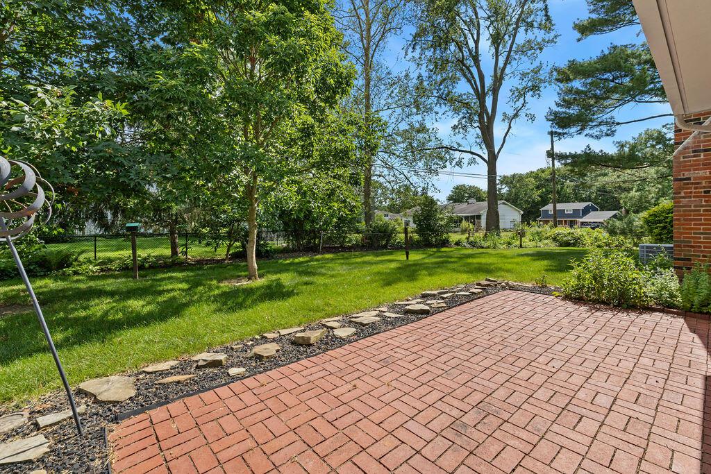 318 Apache Circle