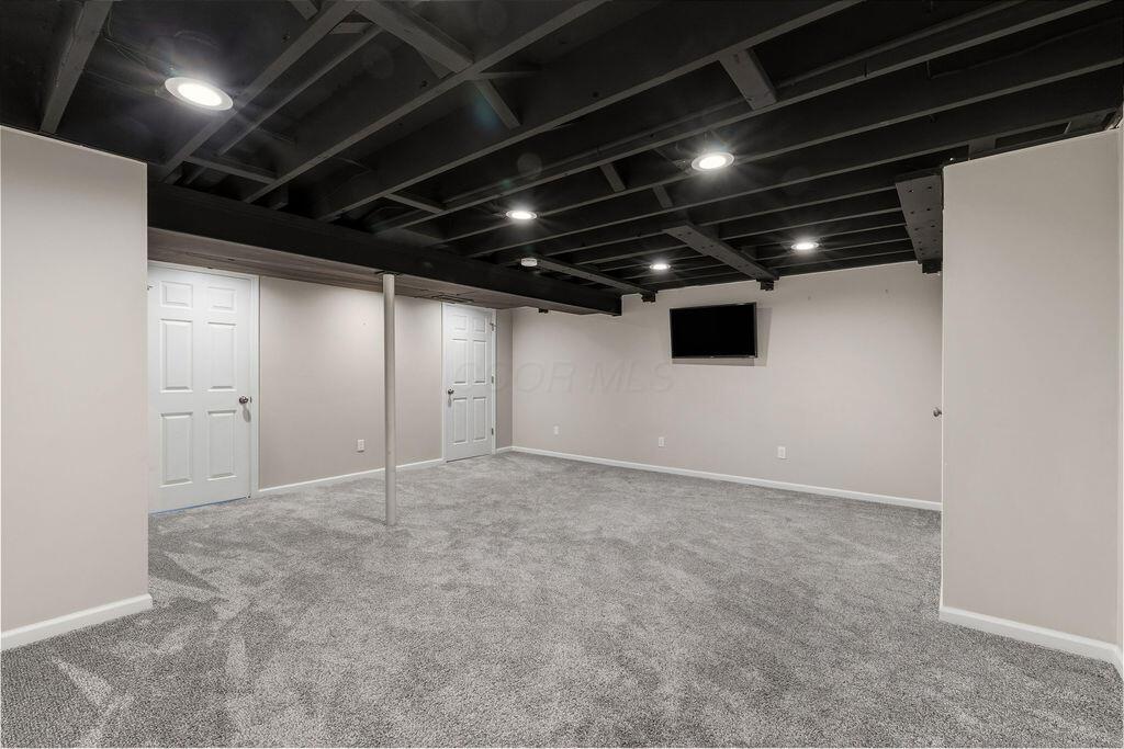 318 Apache Circle