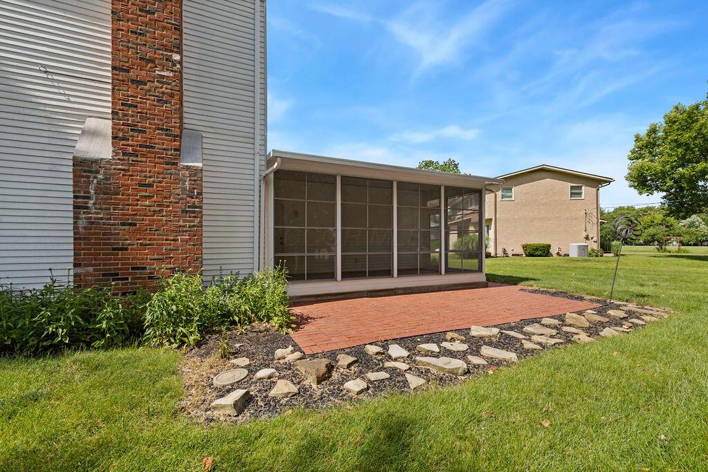 318 Apache Circle