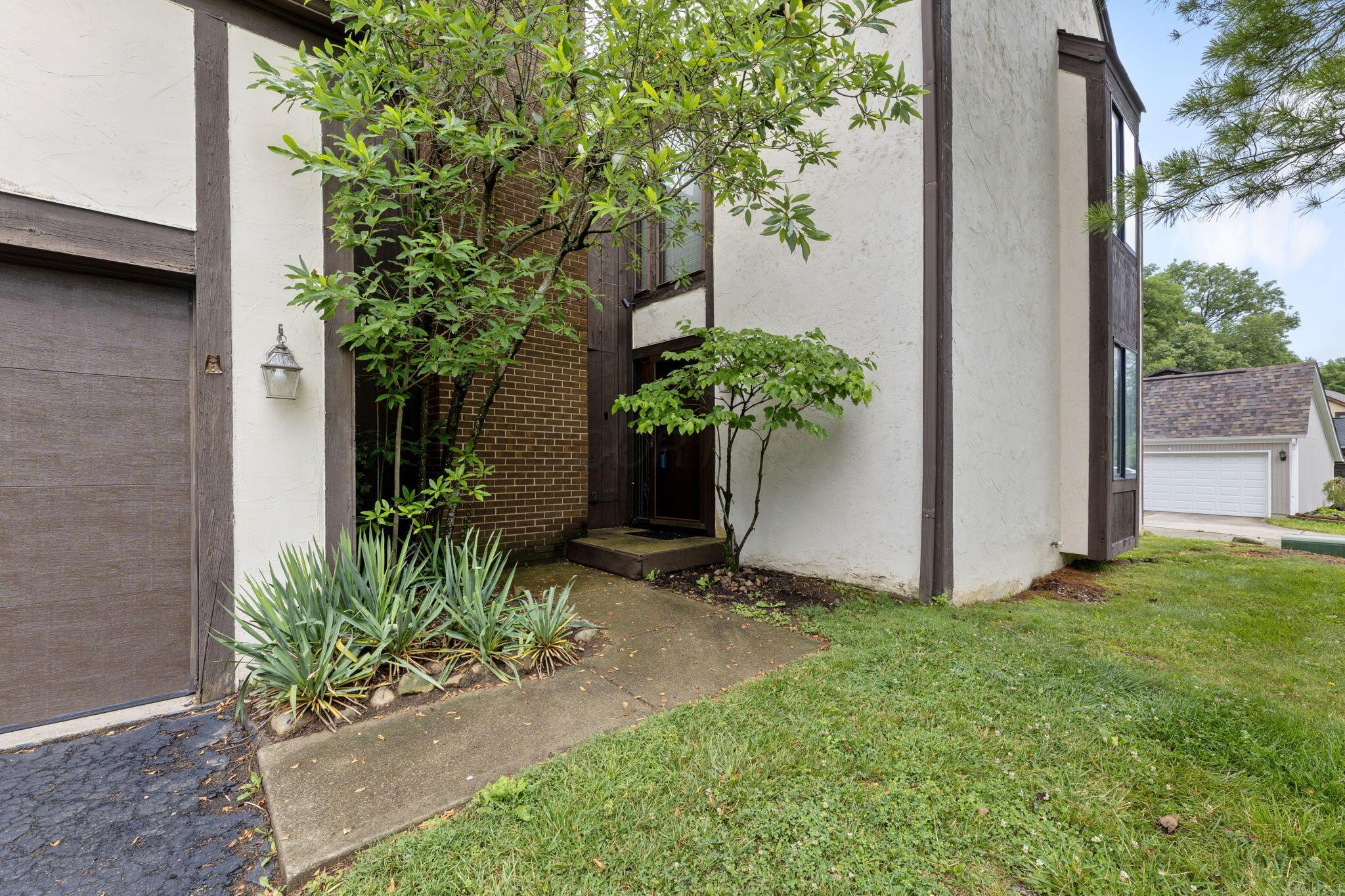 2964 Heatherleaf Way