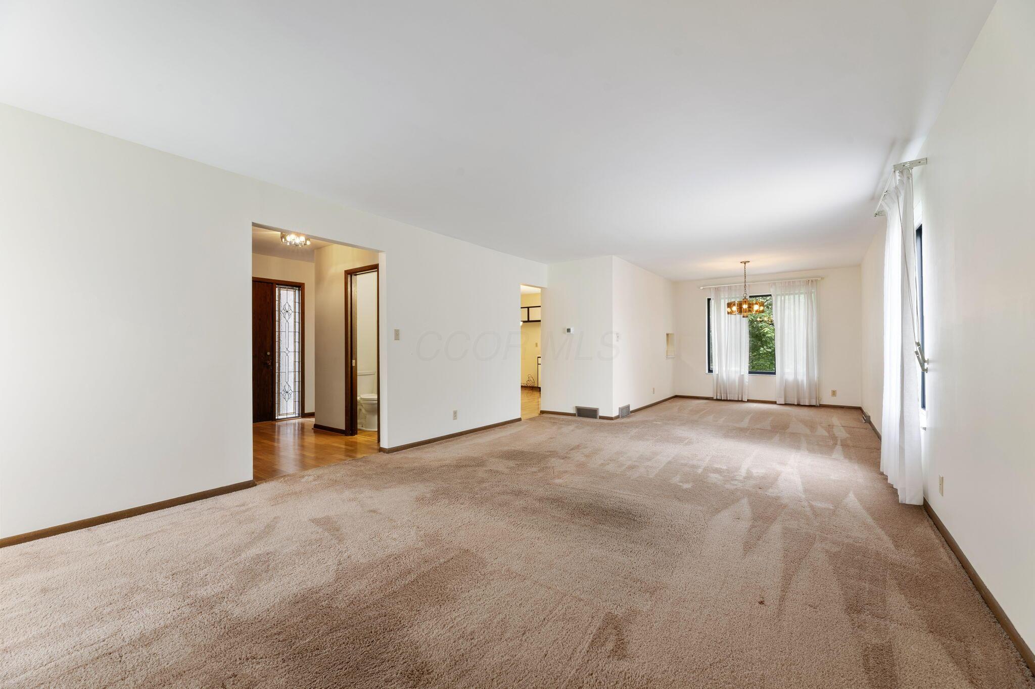 2964 Heatherleaf Way