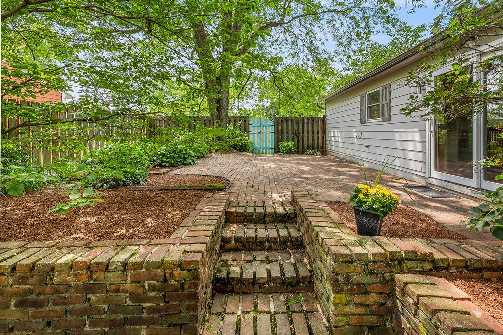 295 Allview Road