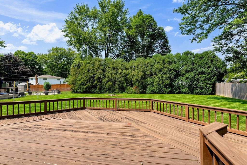 281 Crosslake Court