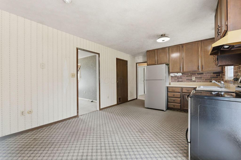 281 Crosslake Court