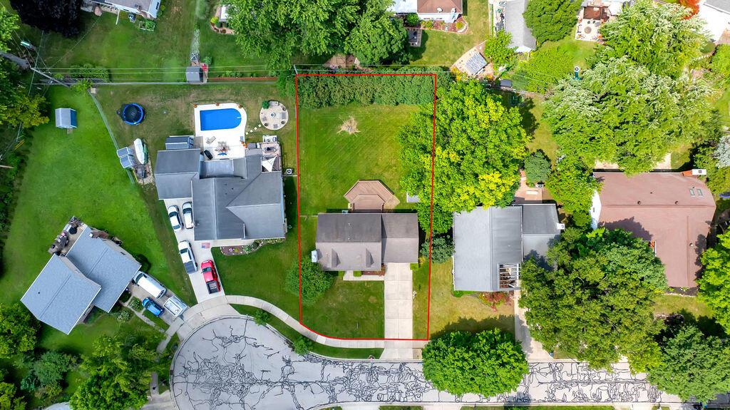 281 Crosslake Court