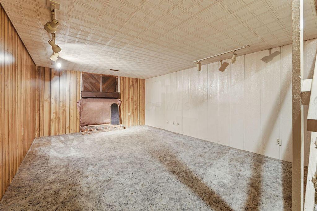 281 Crosslake Court