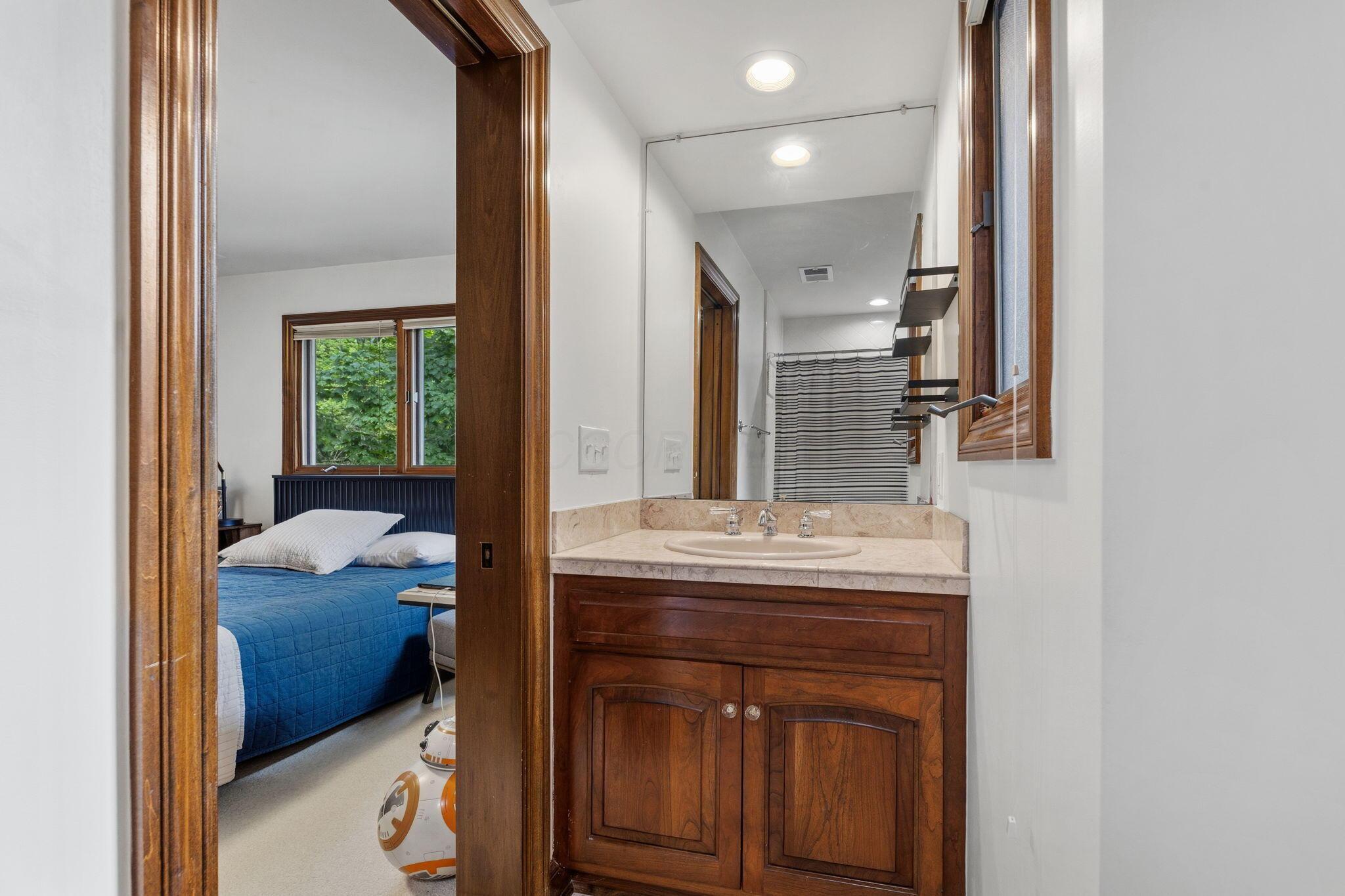10518 Cardigan Ridge Place