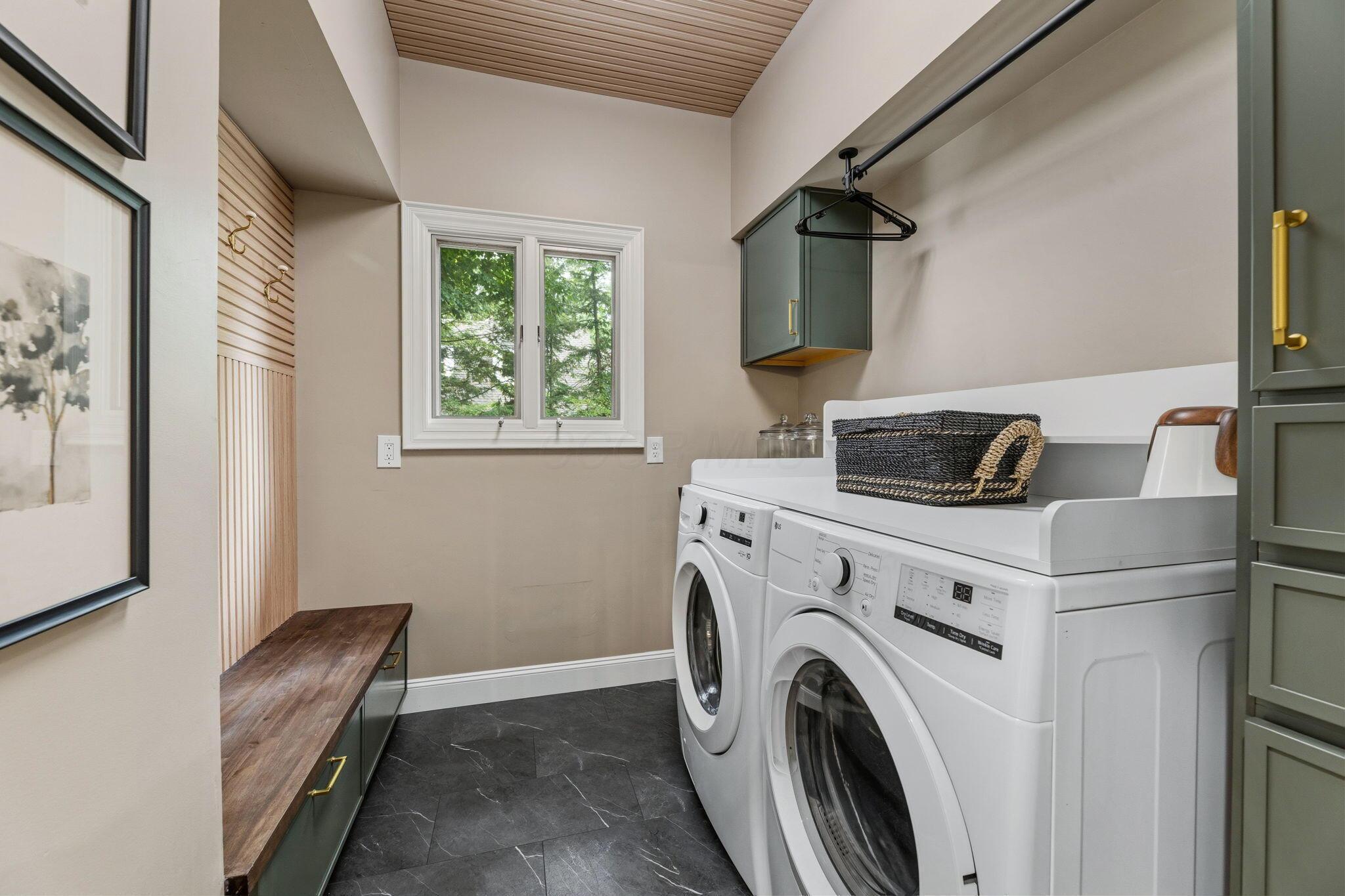 10518 Cardigan Ridge Place