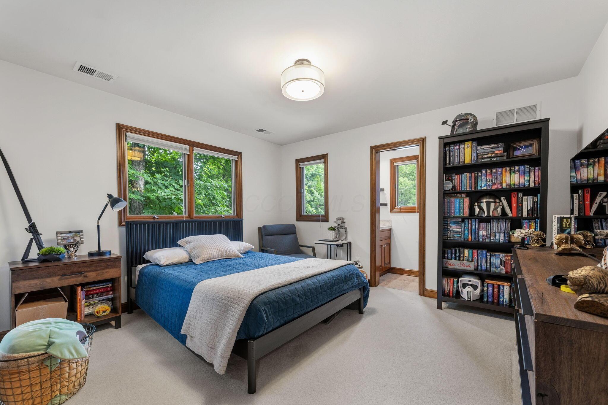 10518 Cardigan Ridge Place