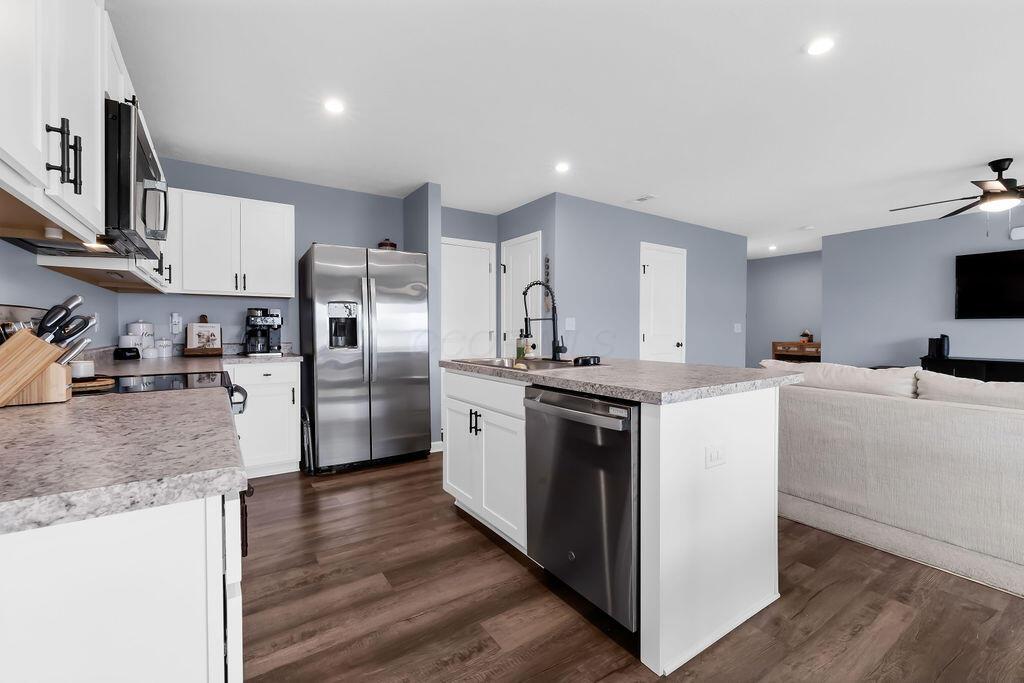 464 Professional Parkway