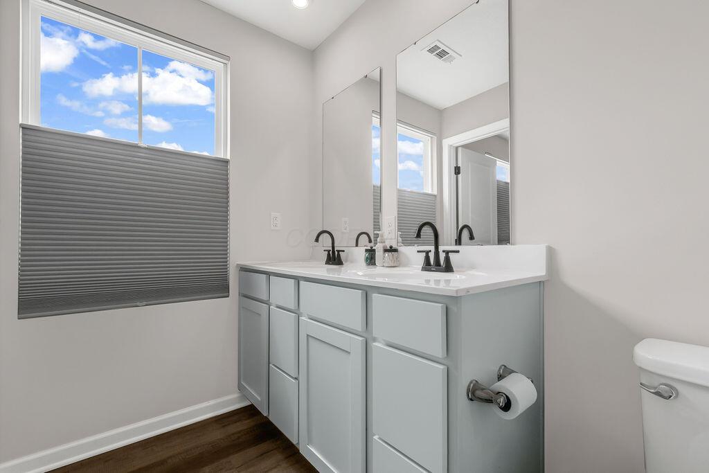 464 Professional Parkway