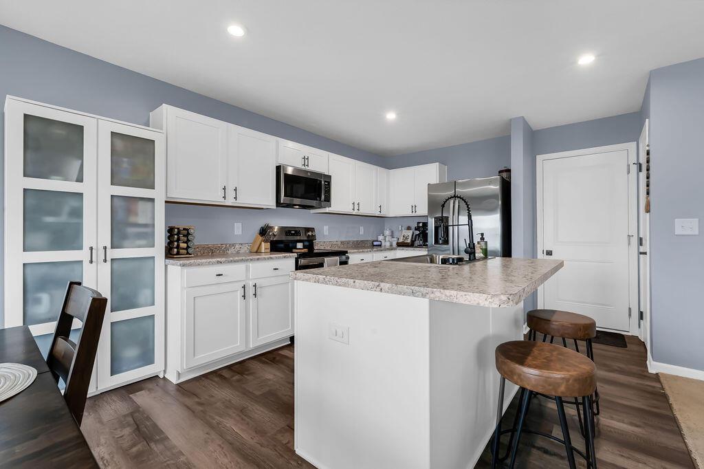 464 Professional Parkway