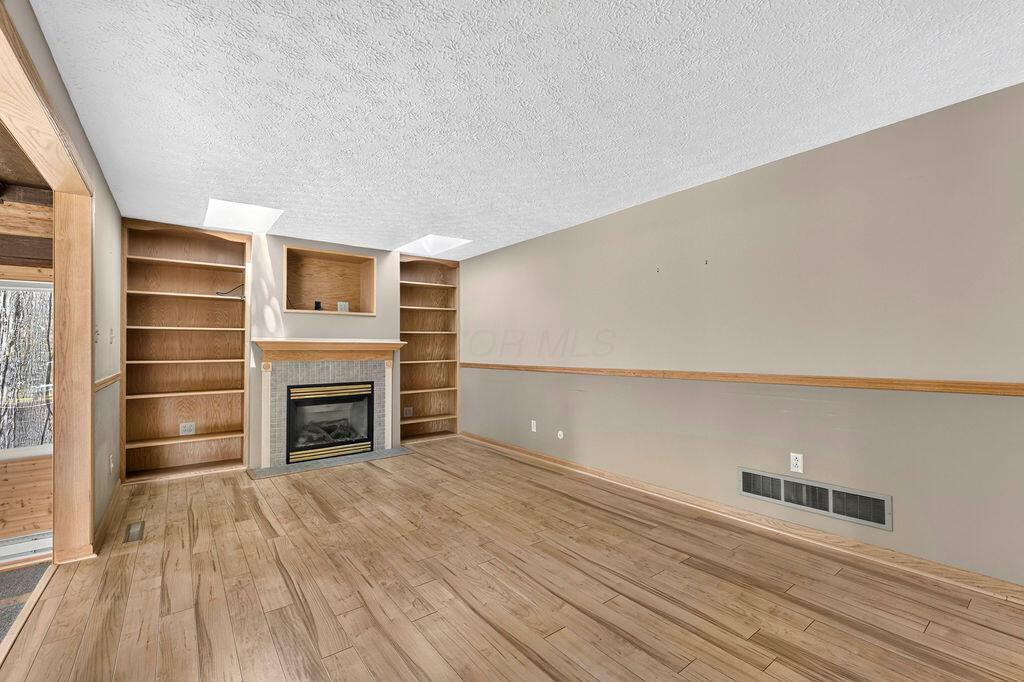 977 Danvers Avenue