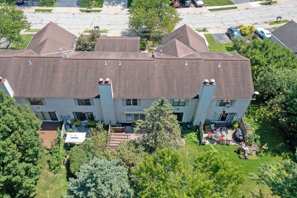 8393 Cliffthorne Way