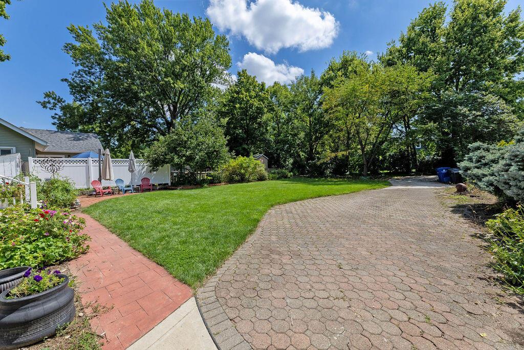 165 E College Avenue