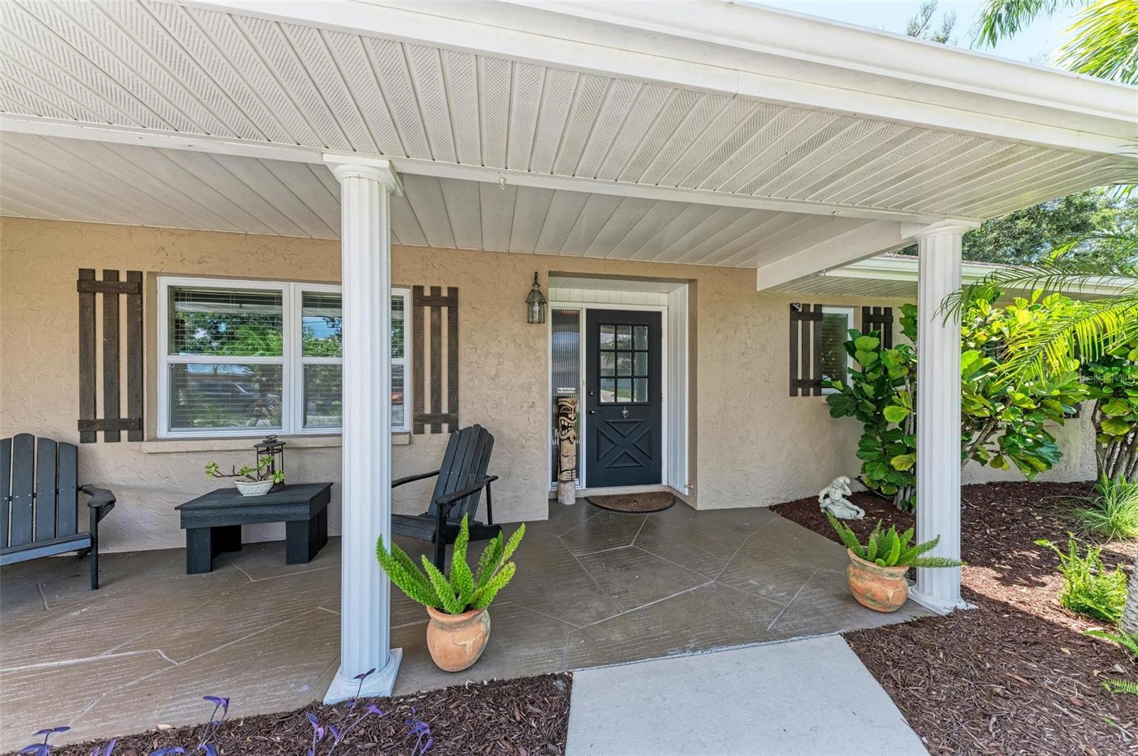 4552 BARTON DR
