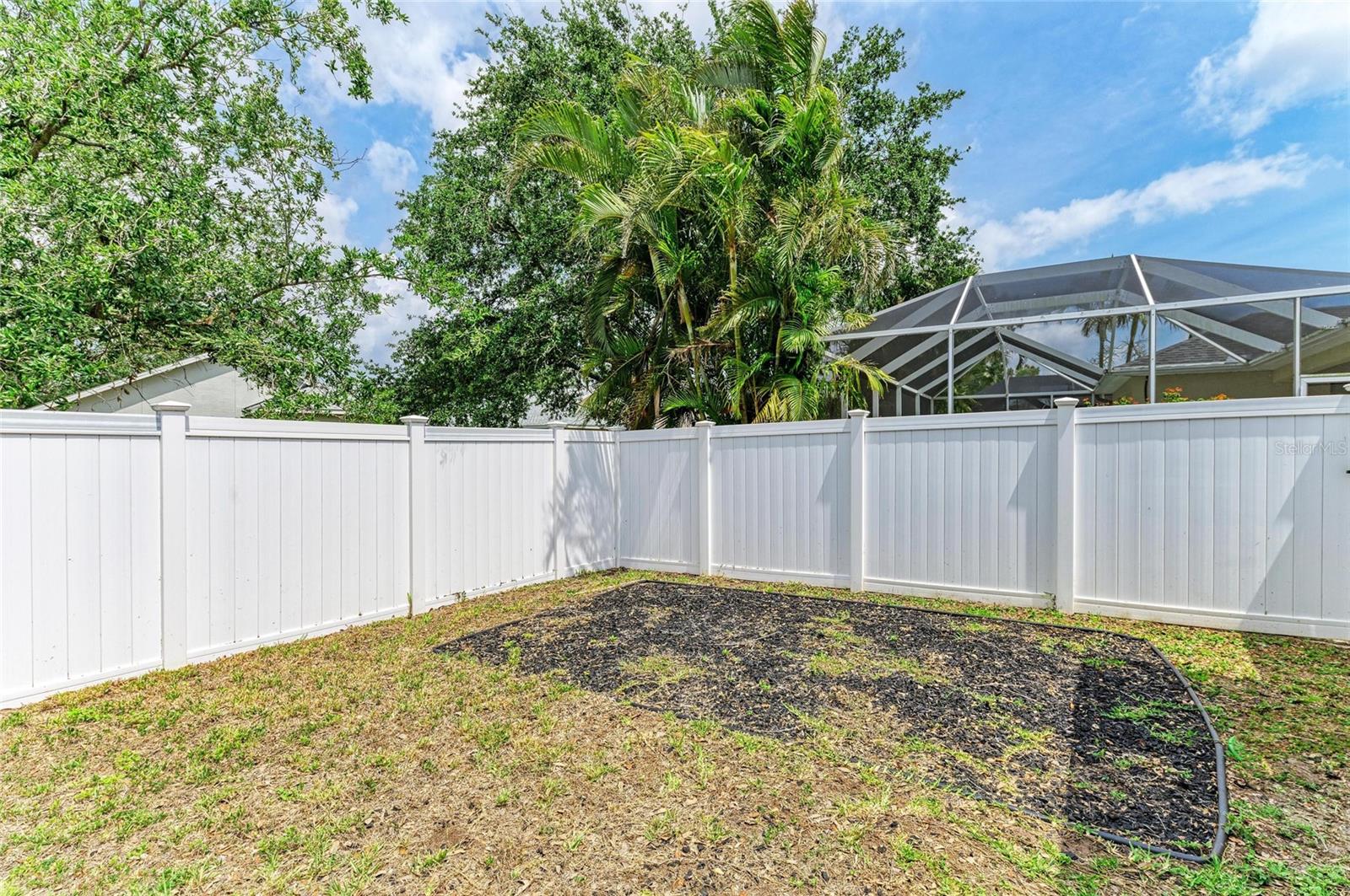 6546 BLUE GROSBEAK CIR