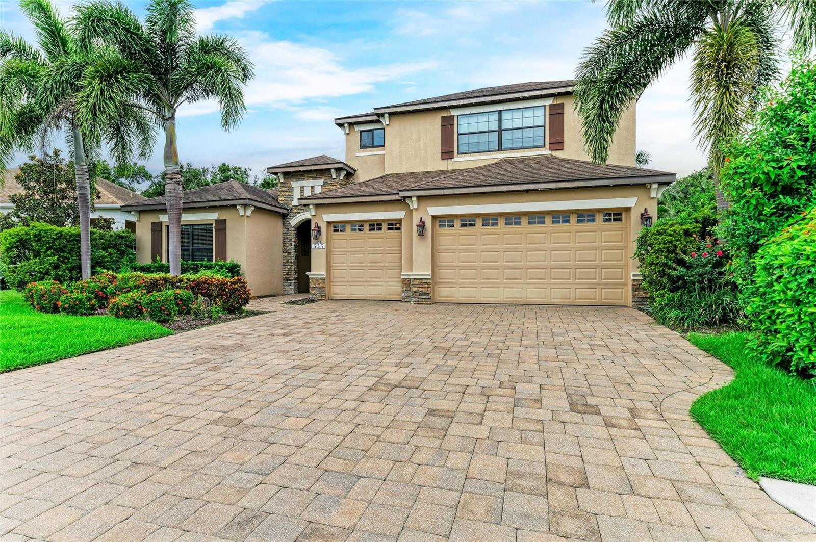 535 HONEYFLOWER LOOP